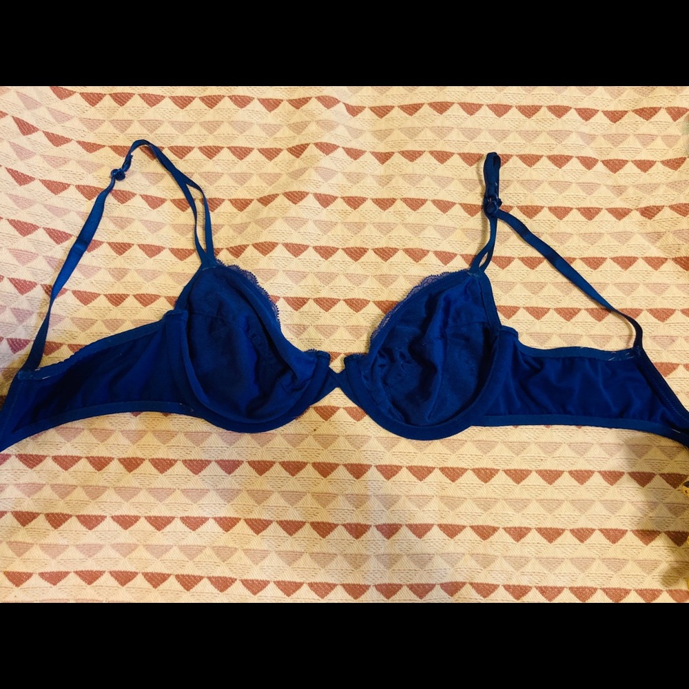 Blue Lace Unlined Bra 36B - Picture 8 of 8